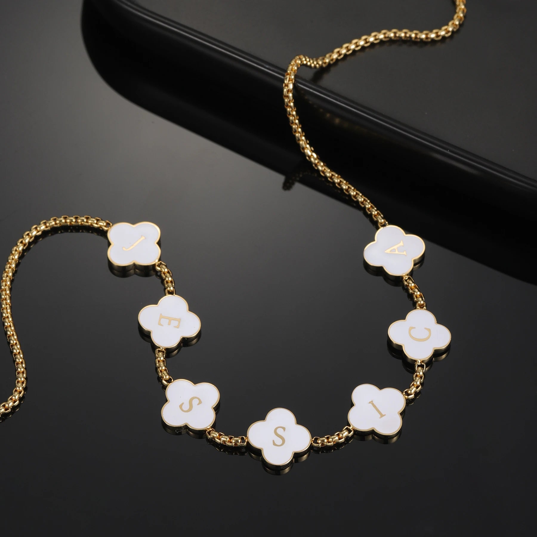 Personalized Limitless Clover Name Necklace