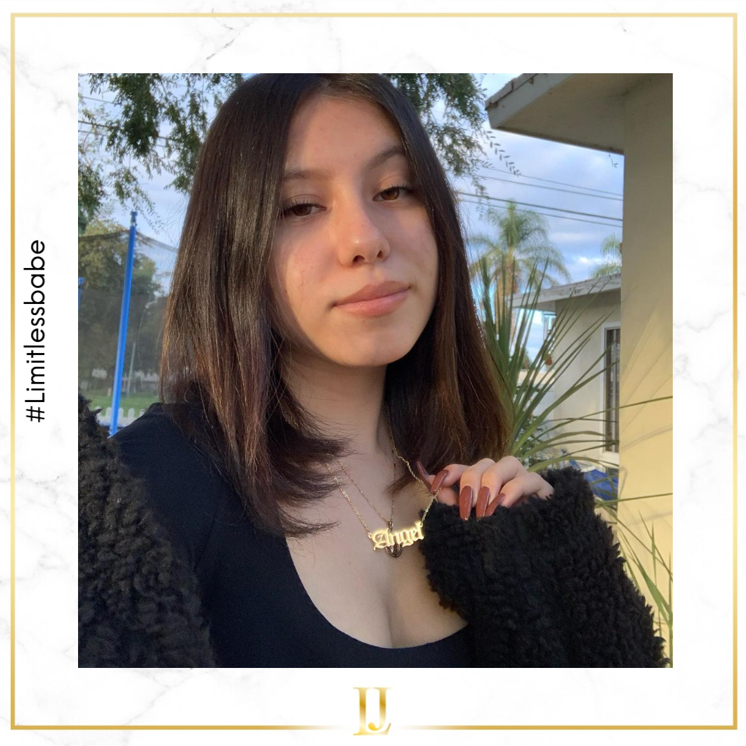 Personalized Old English Necklace - Limitless Jewellery