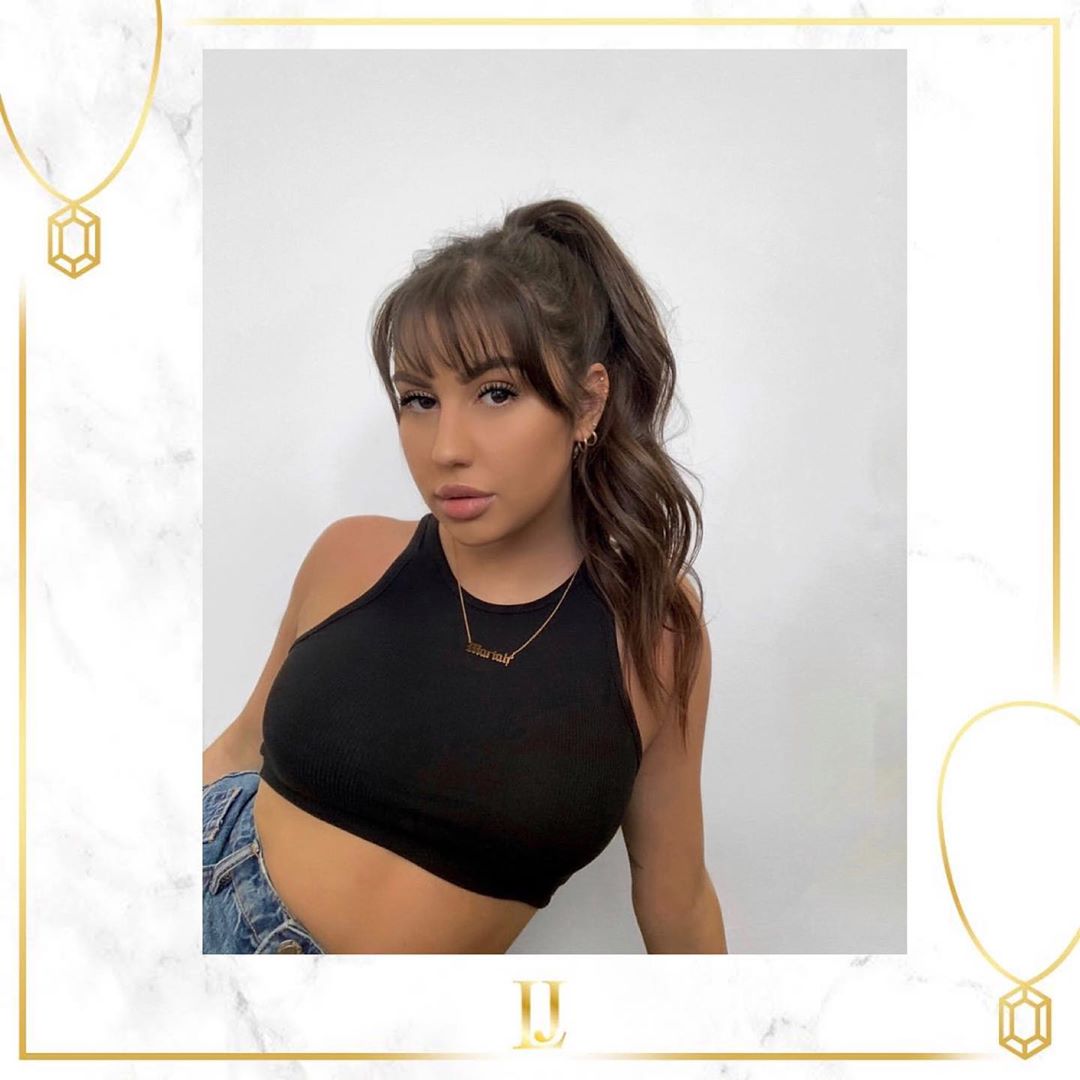 Personalized Old English Necklace - Limitless Jewellery