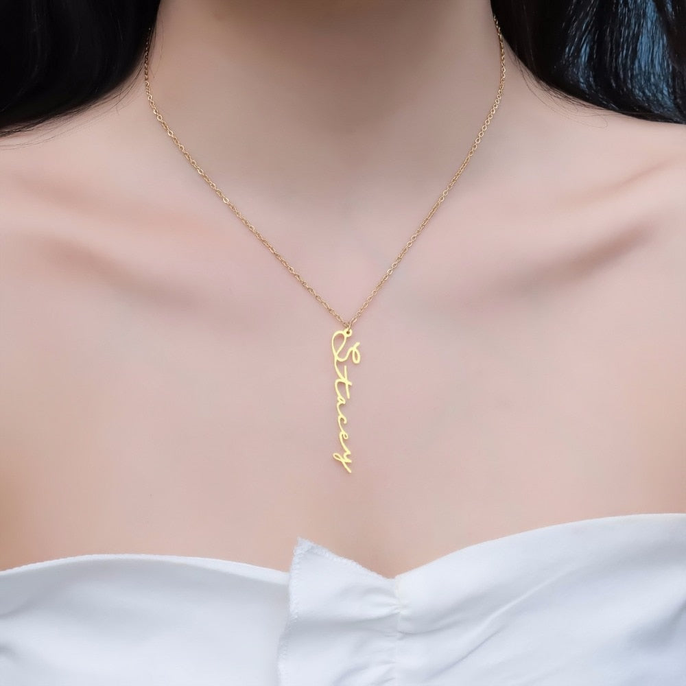 Personalized Vertical Necklace - Limitless Jewellery