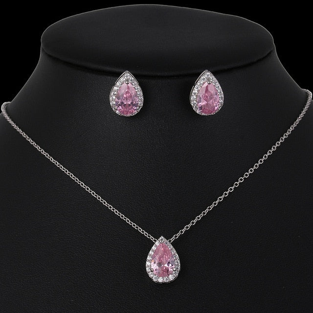 Stina Necklace