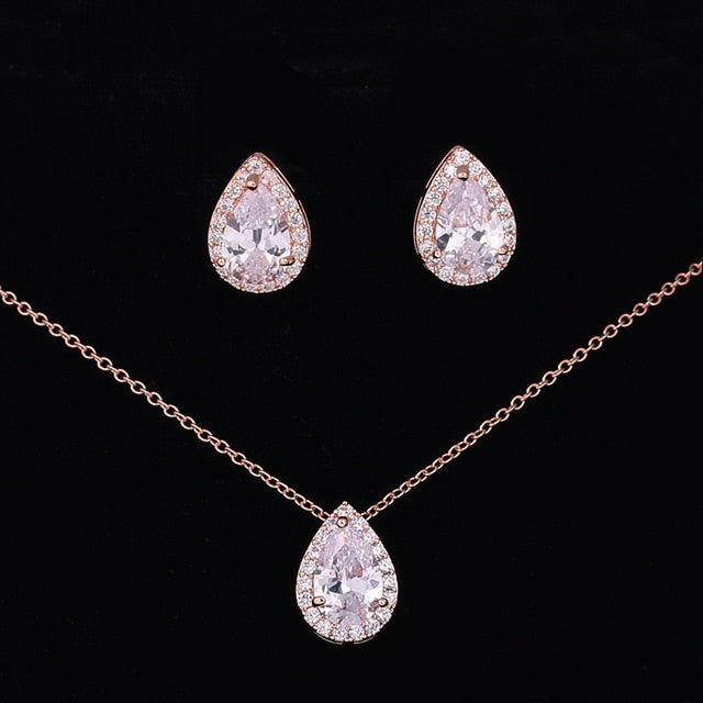 Stina Necklace