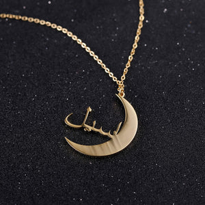 Personalized Arabic Moon Necklace - Limitless Jewellery