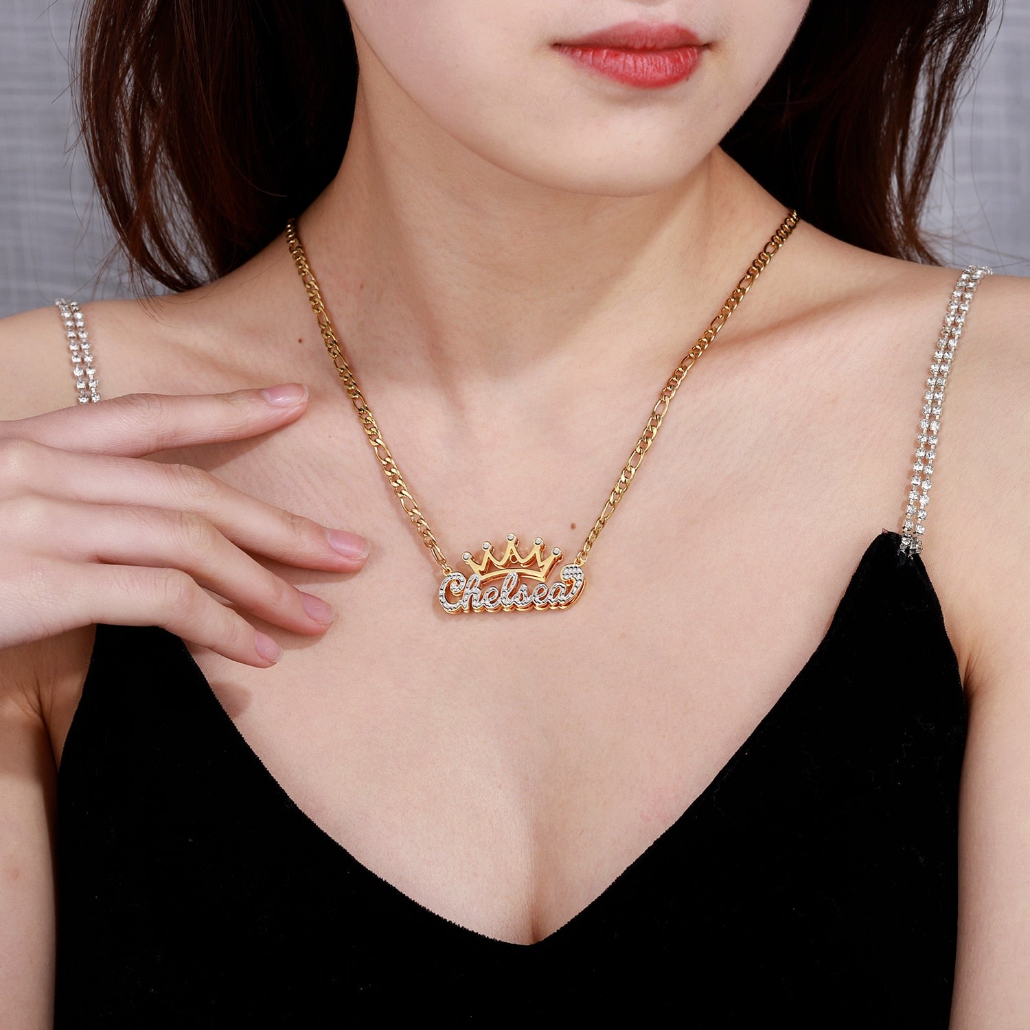 Peronsalized Tone Crown Necklace